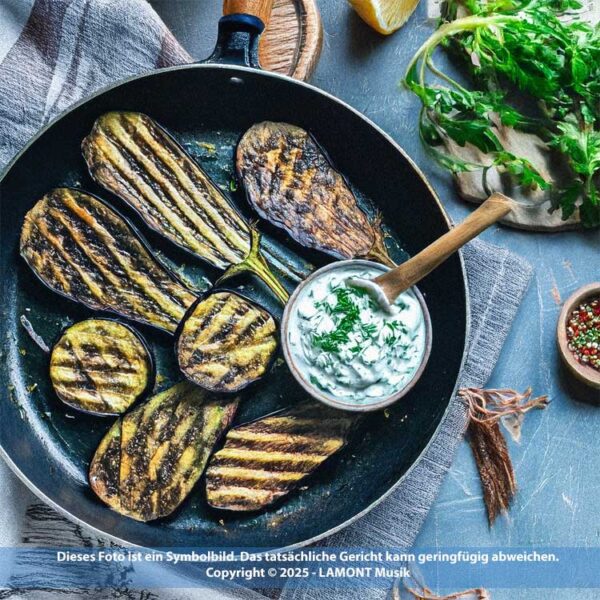 16. AUBERGINE AUS DER PFANNE MIT TZATZIKI